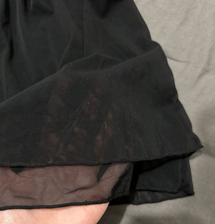 Nuisette en dentelle noir neuf avec étiquette - photo numéro 3