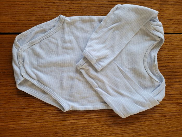 Lot de 5 bodies avec un legging assorti - photo numéro 4