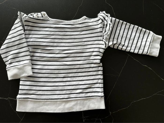 Pull rayé 6 mois - photo numéro 5