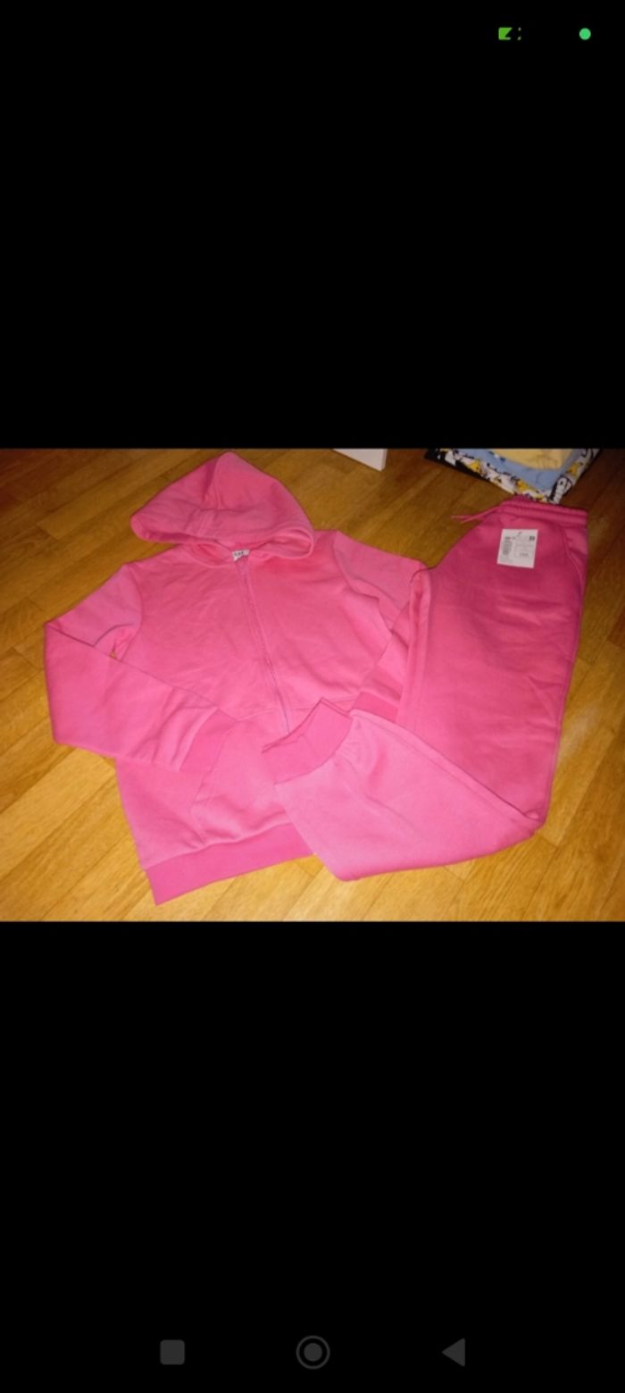 ensemble jogging fille 10 ans neuf