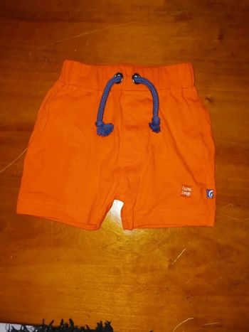 Short rouge 3 mois sucre d orge