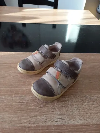 Chaussures garçon 24