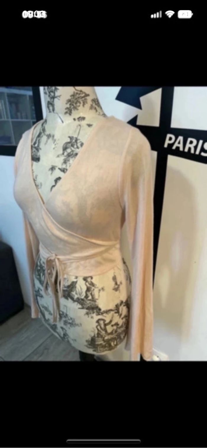 Jolie haut cache cœur taille L - photo numéro 5
