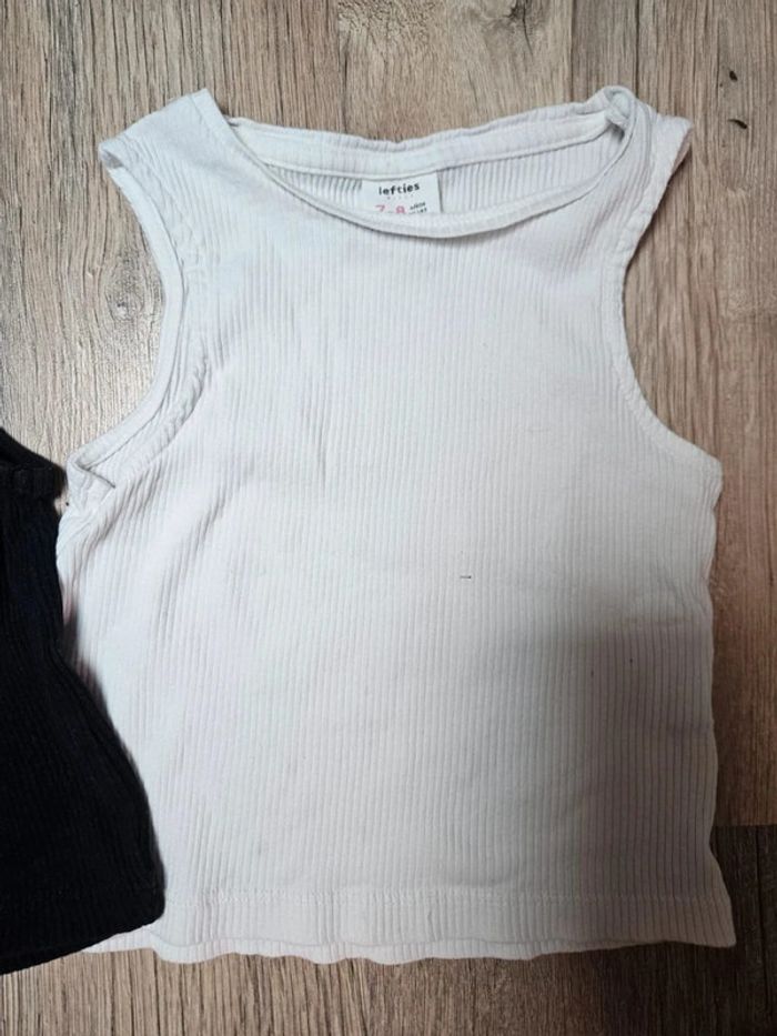 Débardeurs Crop Top Lefties Taille 7/8 ans 🤍🖤 - photo numéro 4