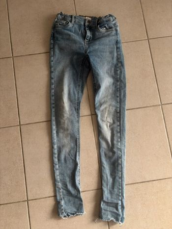 Jean enfant 152cm
