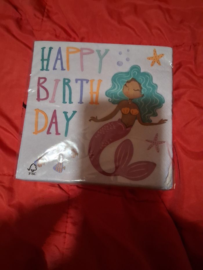 20 serviettes en papiers neuf