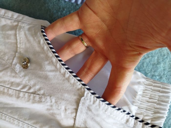 Un pantacourt neuf - photo numéro 4