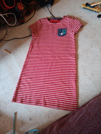 Robe sergent major 9 ans pas vinted go
