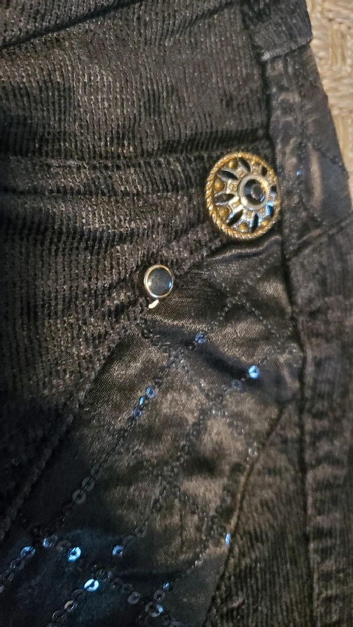 Jean Noir Strié Coupe Droite Estensivo - Taille 38: Confort et Élégance Scintillante - photo numéro 9