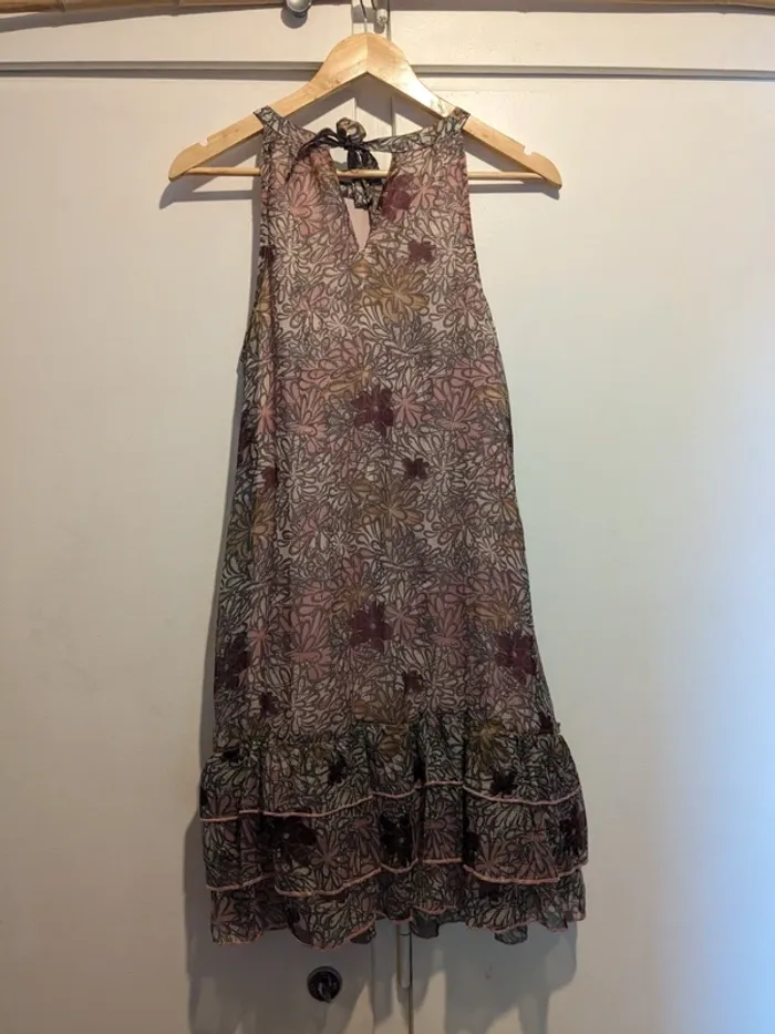 Robe Agatha Halterneck sortie de collection - fleurie rose - photo numéro 2