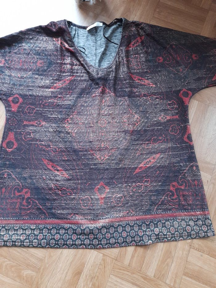 Top légèrement brillant taille 4 - photo numéro 2