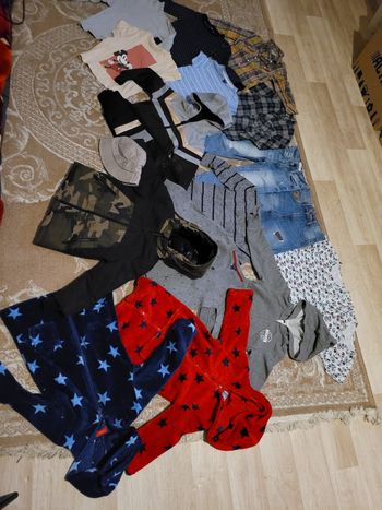Lot vêtements 4 ans 