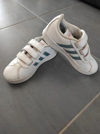 👟Basket Adidas taille 29