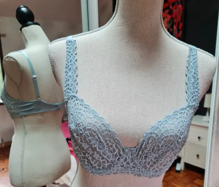 Lot 2 soutien gorge 90C - photo numéro 3