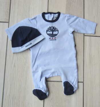 Grenouillere et bonnet assorti Timberland