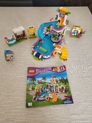 Lego friends 41313 - La piscine d'Heartlake City
