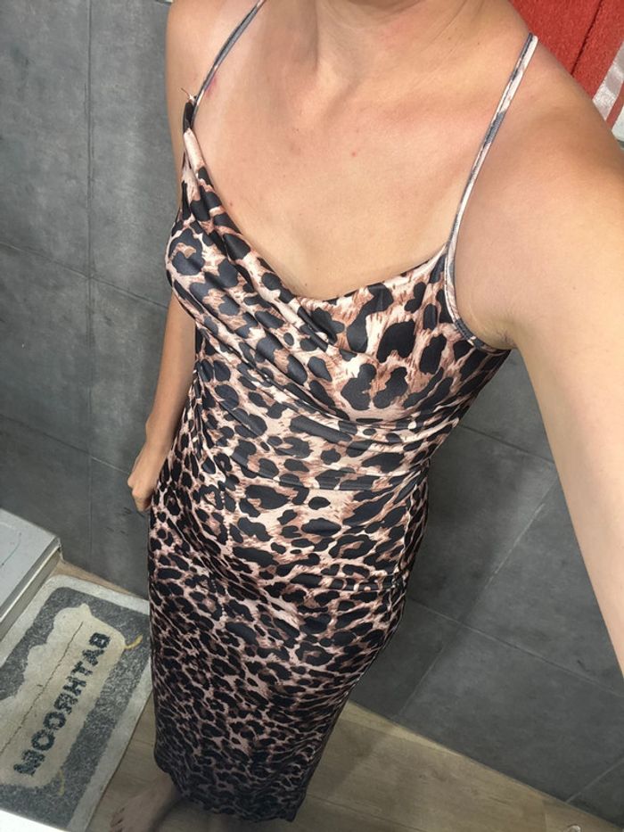 Robe longue dos nu