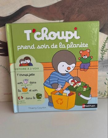 Livre tchoupi prend soin de la planète 