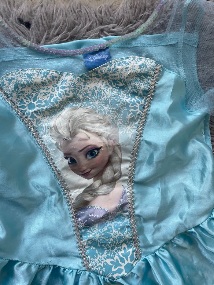 Déguisement Elsa la reine des neiges - taille 7/8 - photo numéro 3