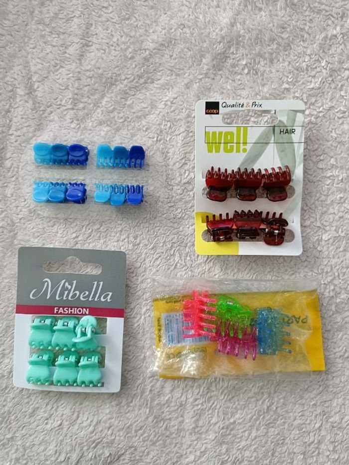 Lot de petites barettes