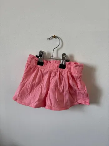 Short 4 ans