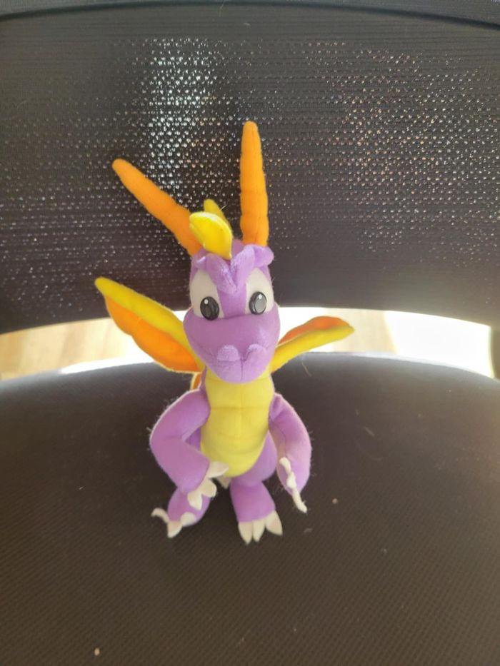 DRAGON  PLUSH SPYRO