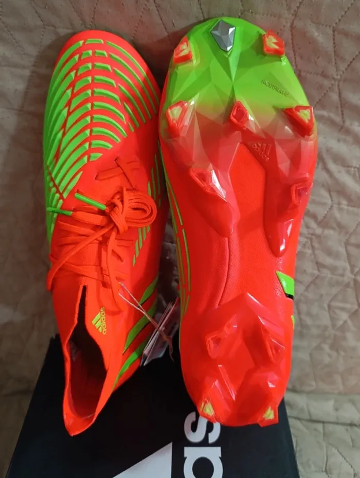 Crampons foot adidas predator edge 1 FG 41 /3 - photo numéro 2