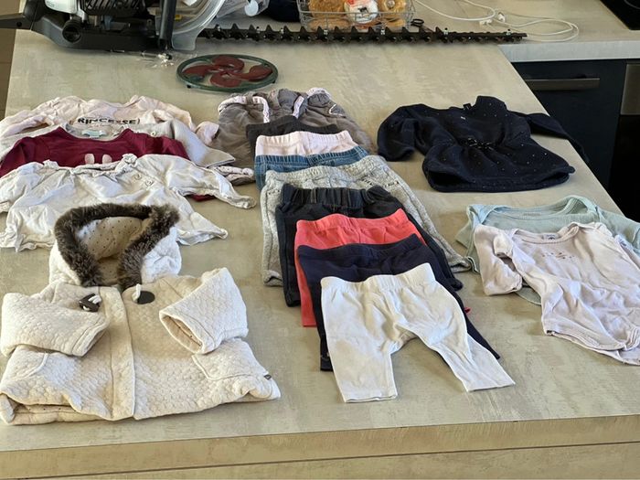 Lot vêtement 6 mois