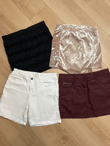 Lot jupes & shorts