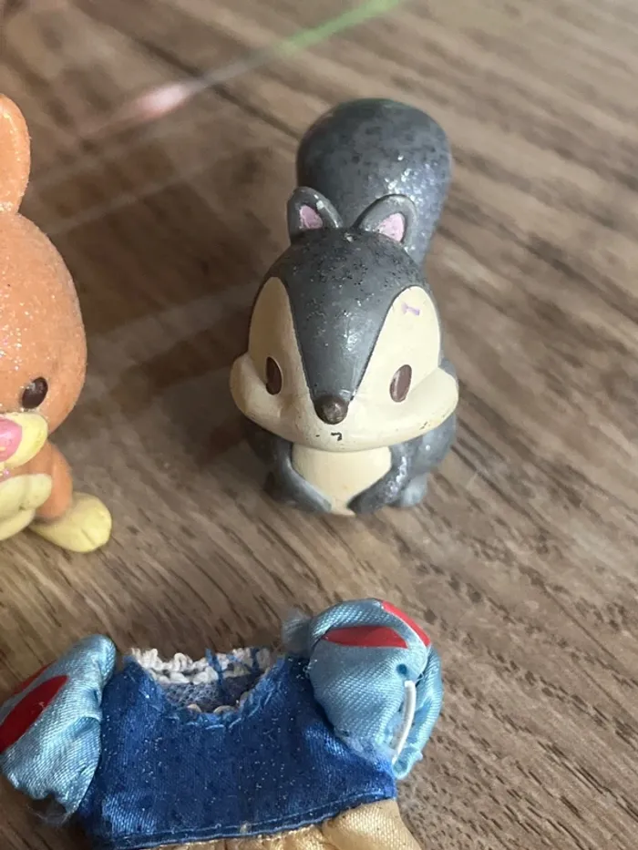 Lot animaux de blanche neige + tenue - photo numéro 3