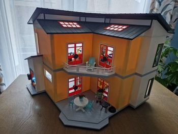 Villa Playmobil avec accessoires complets