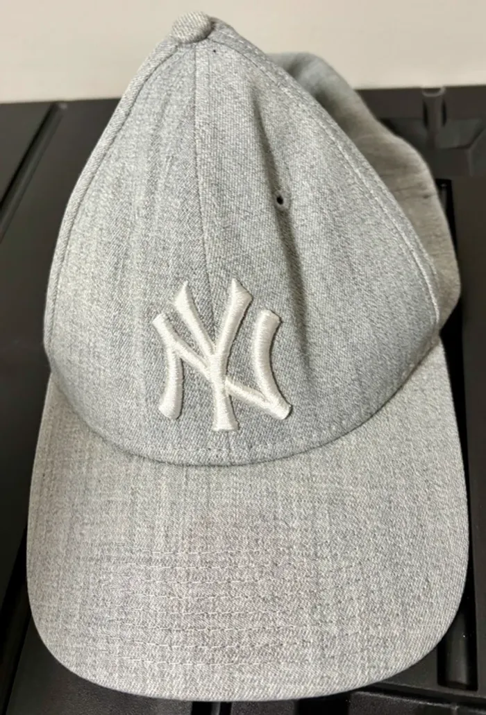 Casquette grise New Era – New York Yankees – Taille L/XL – Modèle 39THIRTY