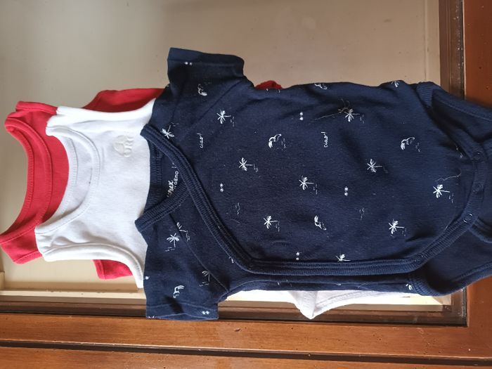 Lot de vêtements bébé garçon