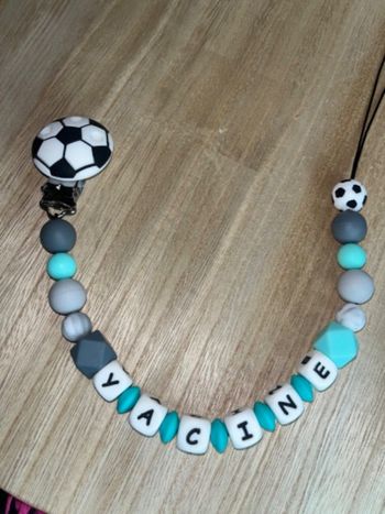 Attache tétine personnalisé