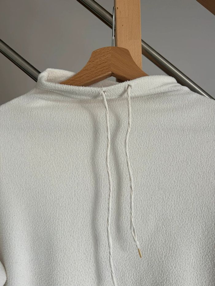 Pull d’intérieur taille 42/44 - photo numéro 2