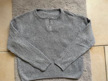 Pull gris