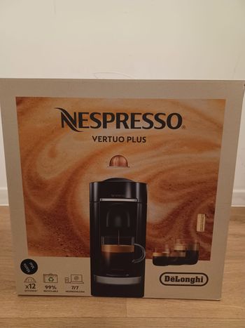 Machine à café neuve Nespresso Vertuo Plus