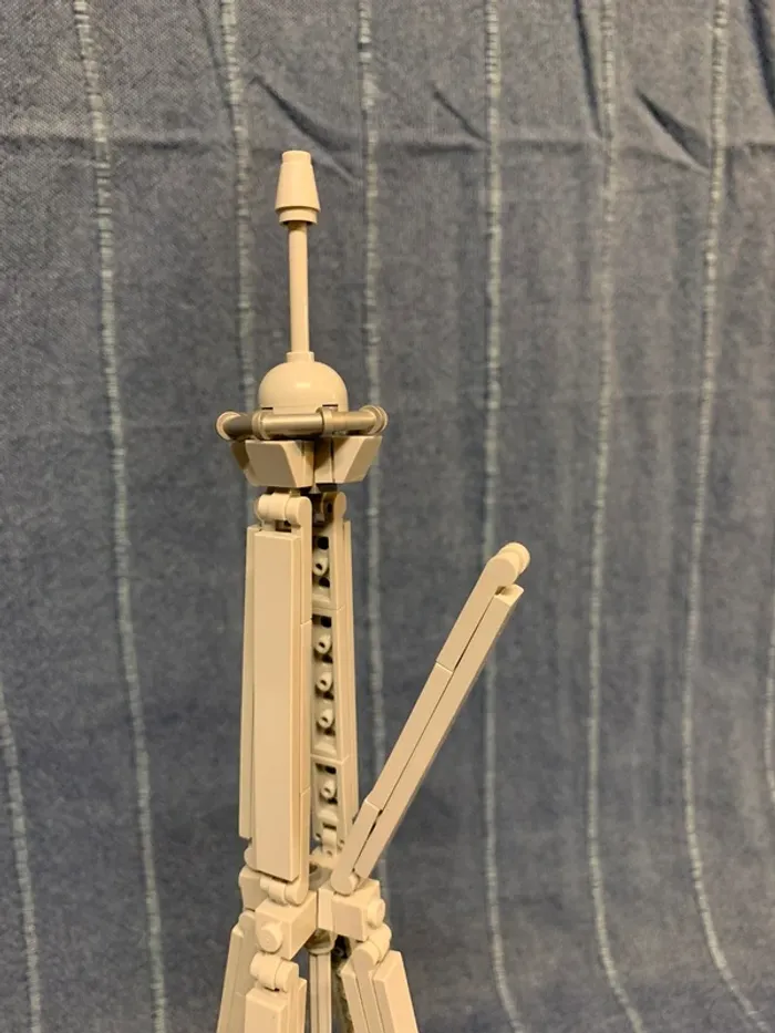 Lego 21019 La Tour Eiffel - photo numéro 4