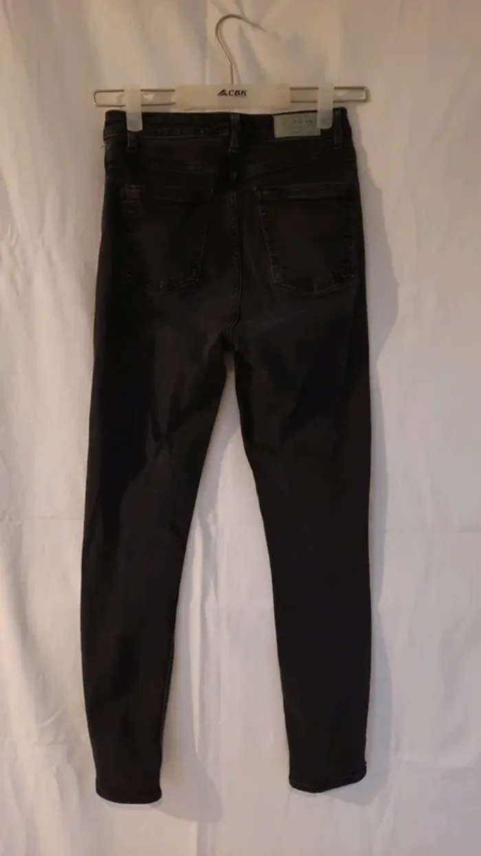 Jeans noir - photo numéro 5