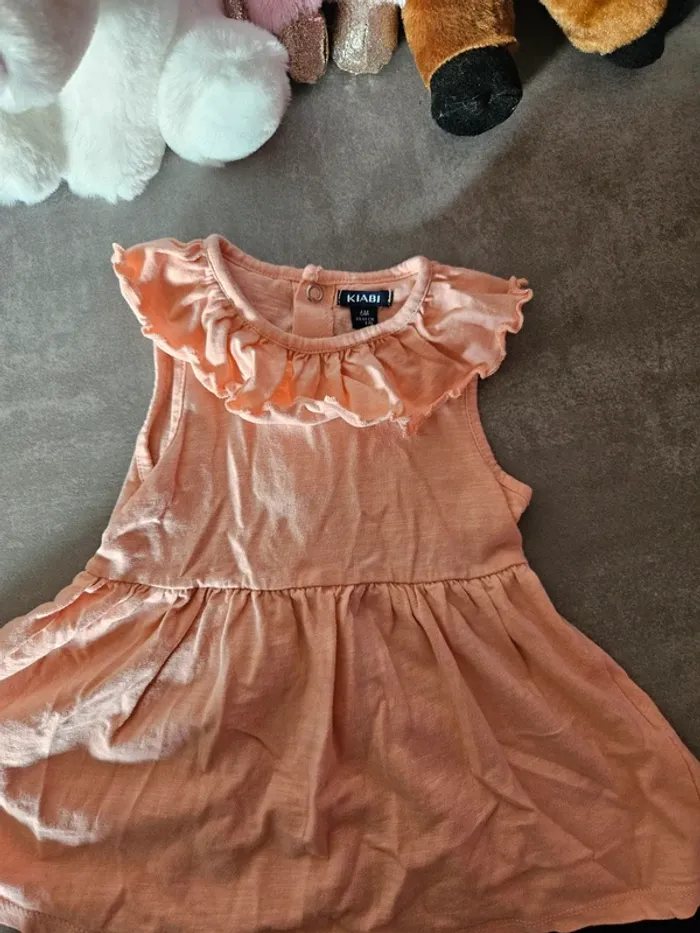 Robe 6mois - photo numéro 3