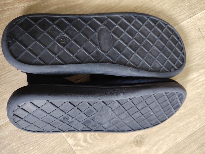 Chaussons psg - photo numéro 4