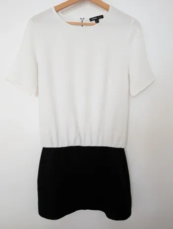 Robe bi-matière