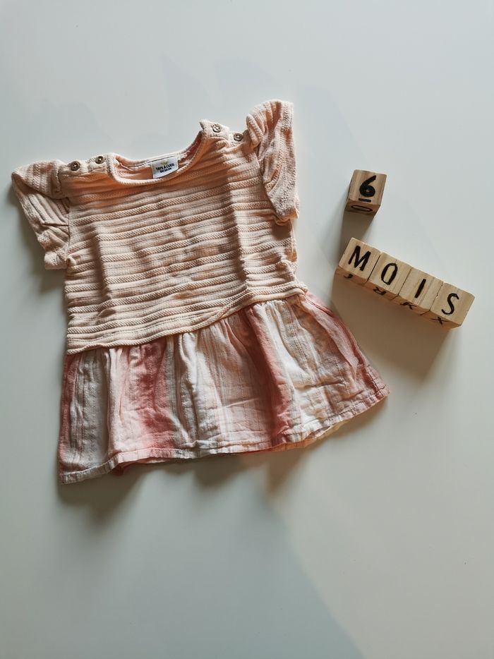Robe rose