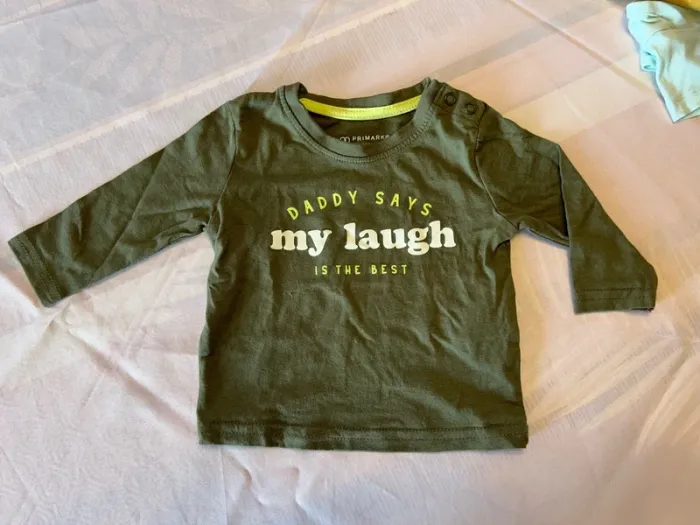 Teeshirt manches longues kaki bébé Primark - 0/3 mois