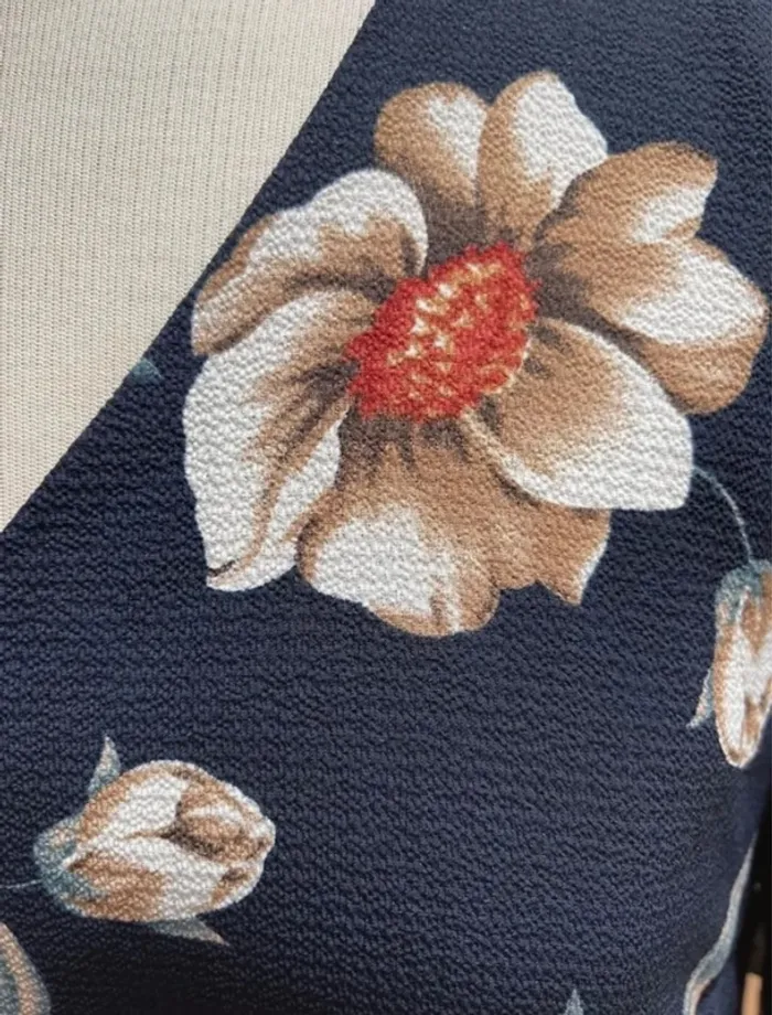 Superbe Robe fleurie fluide 🌸 M 38 - photo numéro 4