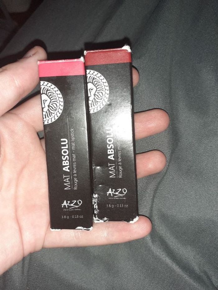 Rouge à lèvres azzo