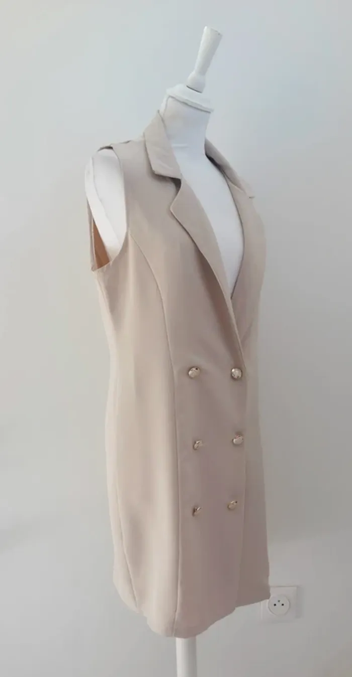 Blazer long sans manche beige taille L/XL - photo numéro 3