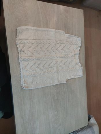 Haut blanc brodé 16 ans S