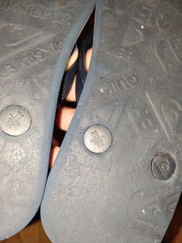 Tongs Quiksilver (28/29) - photo numéro 4