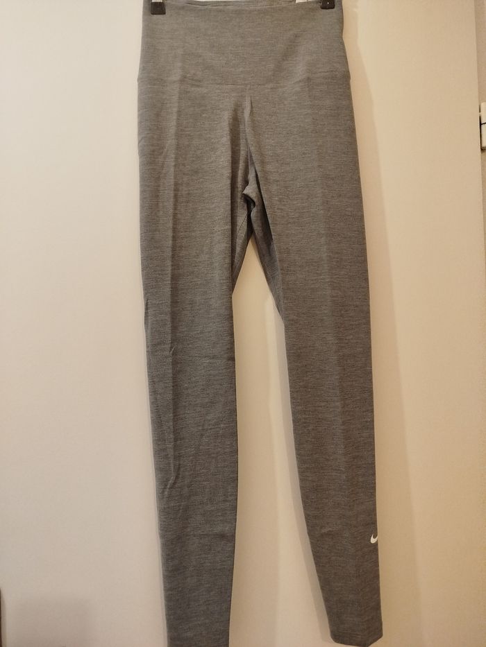 Legging gris Nike taille S